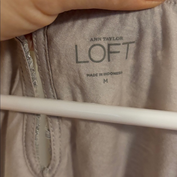 LOFT Lace Overlay Gray Tank Top - Picture 2 of 6